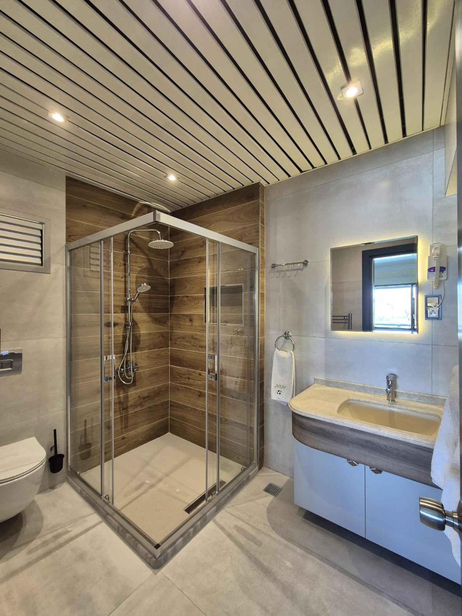 Hotel Hal-tur 3*