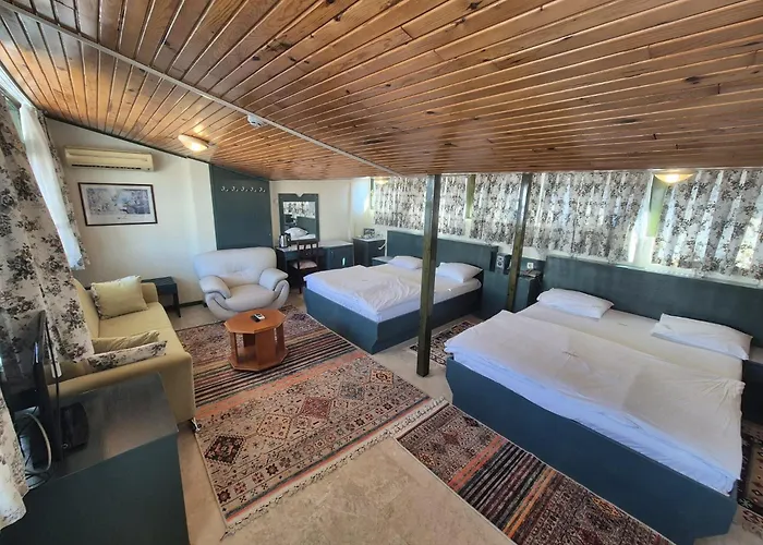 Hotel Hal-Tur